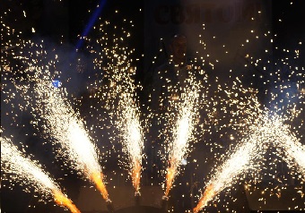 Мир бытовой пиротехники - Вилюйск | vilyujsk.salutsklad.ru